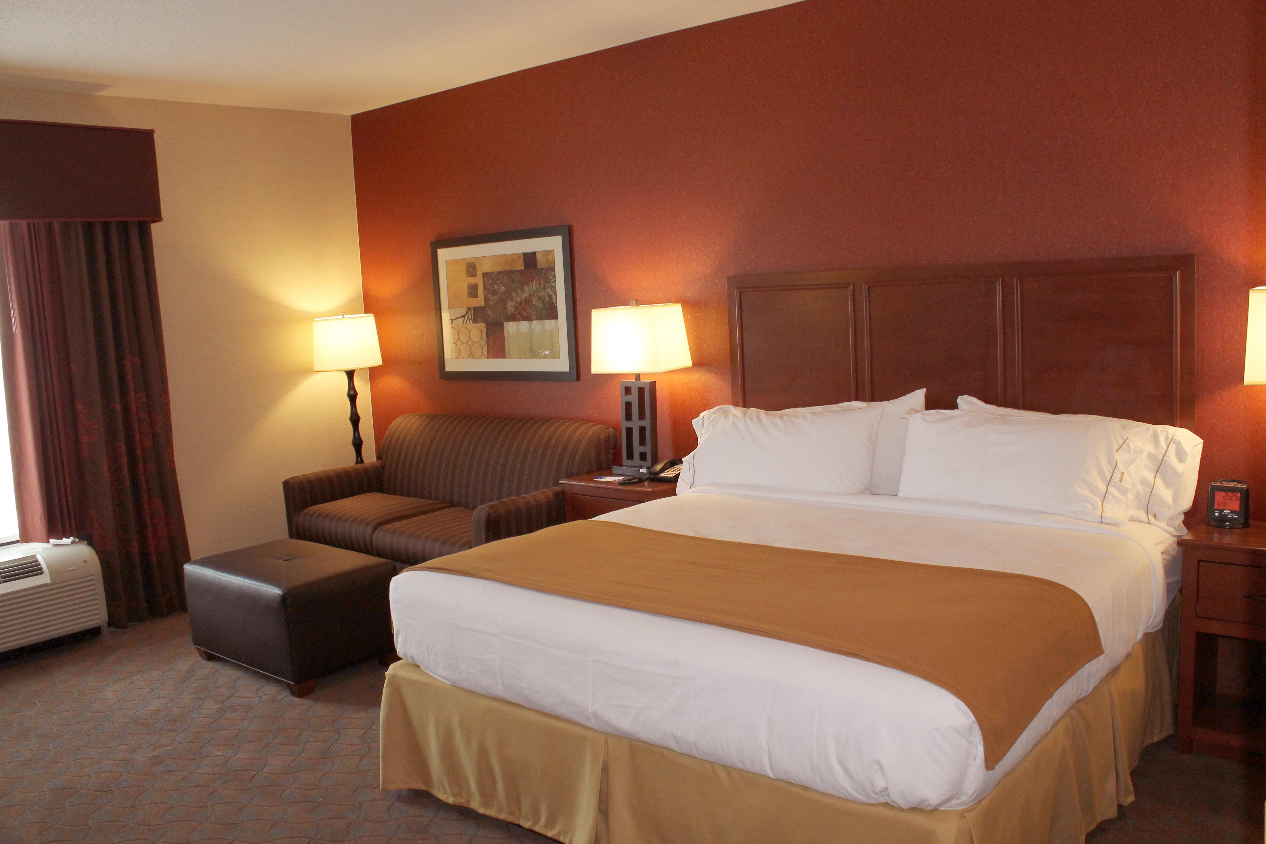 Holiday Inn Express & Suites Paducah West By Ihg Exterior foto